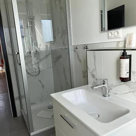 Zv38-goethe-4 Apartment *